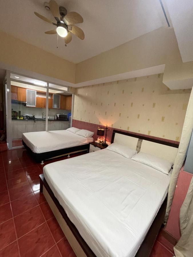 Apartamento Pearl Of The Orient Tower, In Front Of Us Embassy Manila Exterior foto