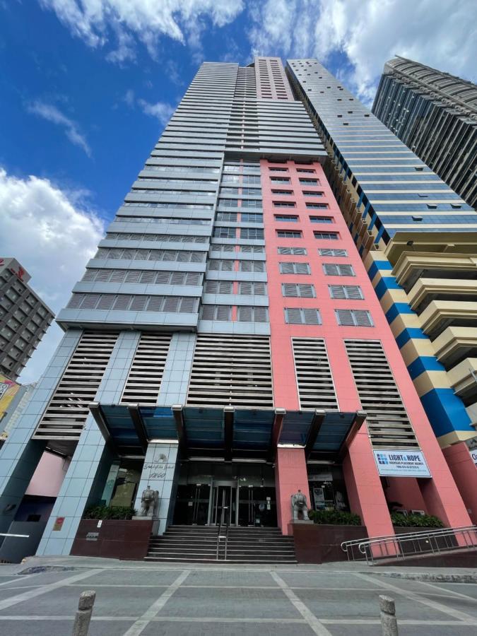 Apartamento Pearl Of The Orient Tower, In Front Of Us Embassy Manila Exterior foto